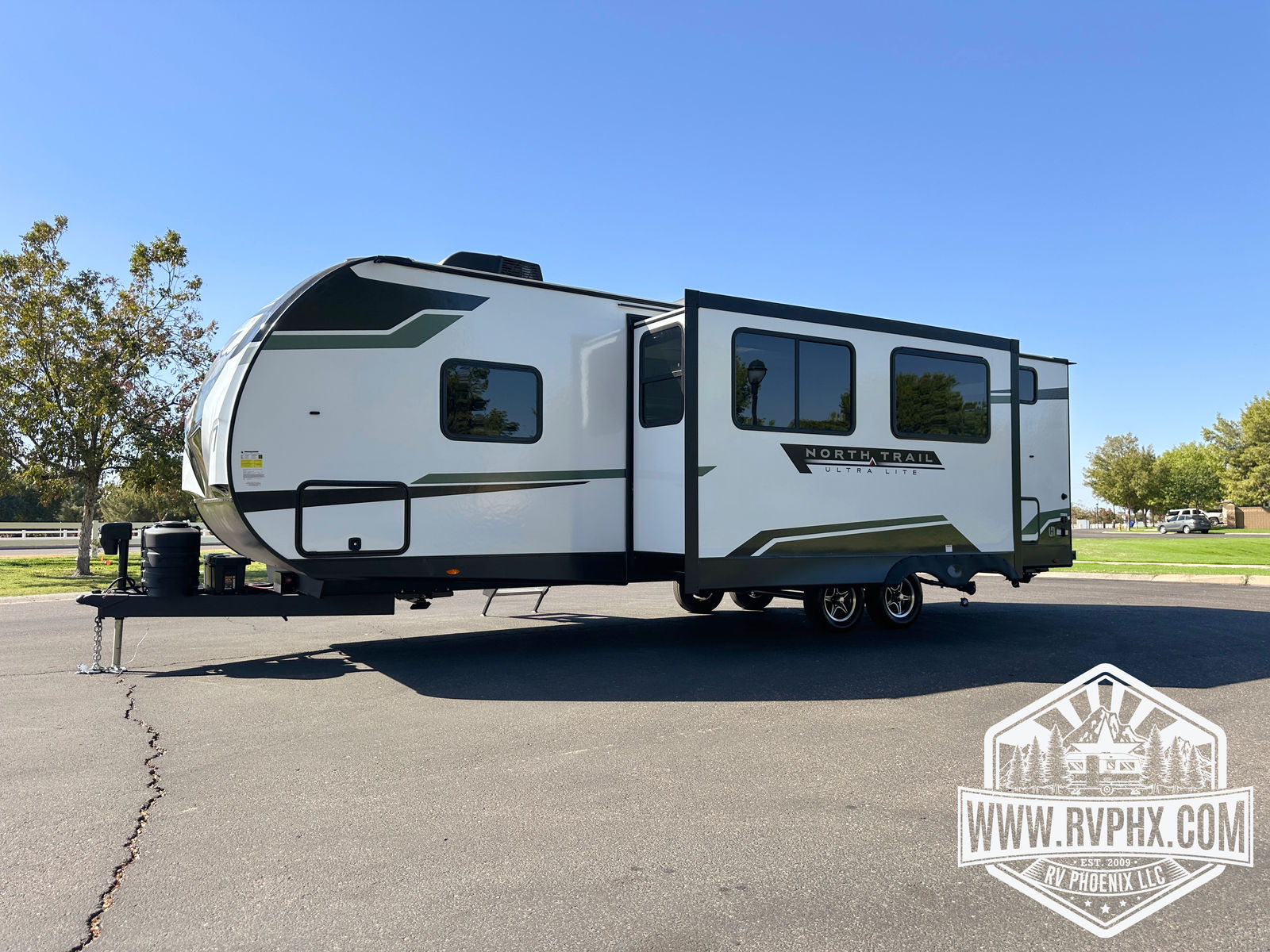 North Trail 2611BH 