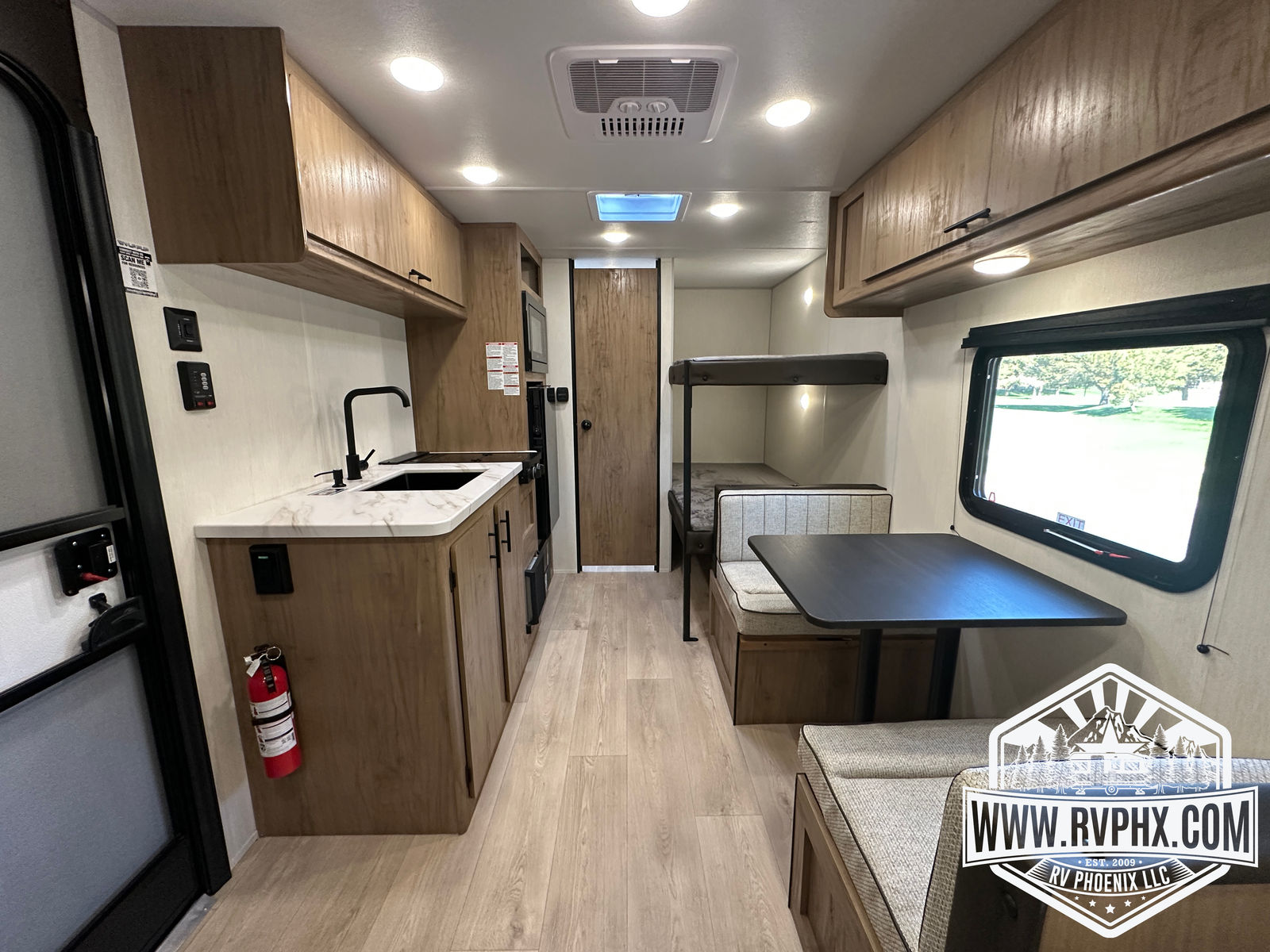 Cherokee 16LP 
