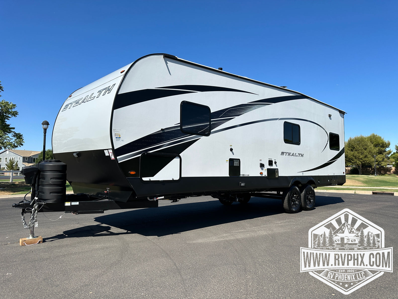 2750GLE Toy Hauler Rental 