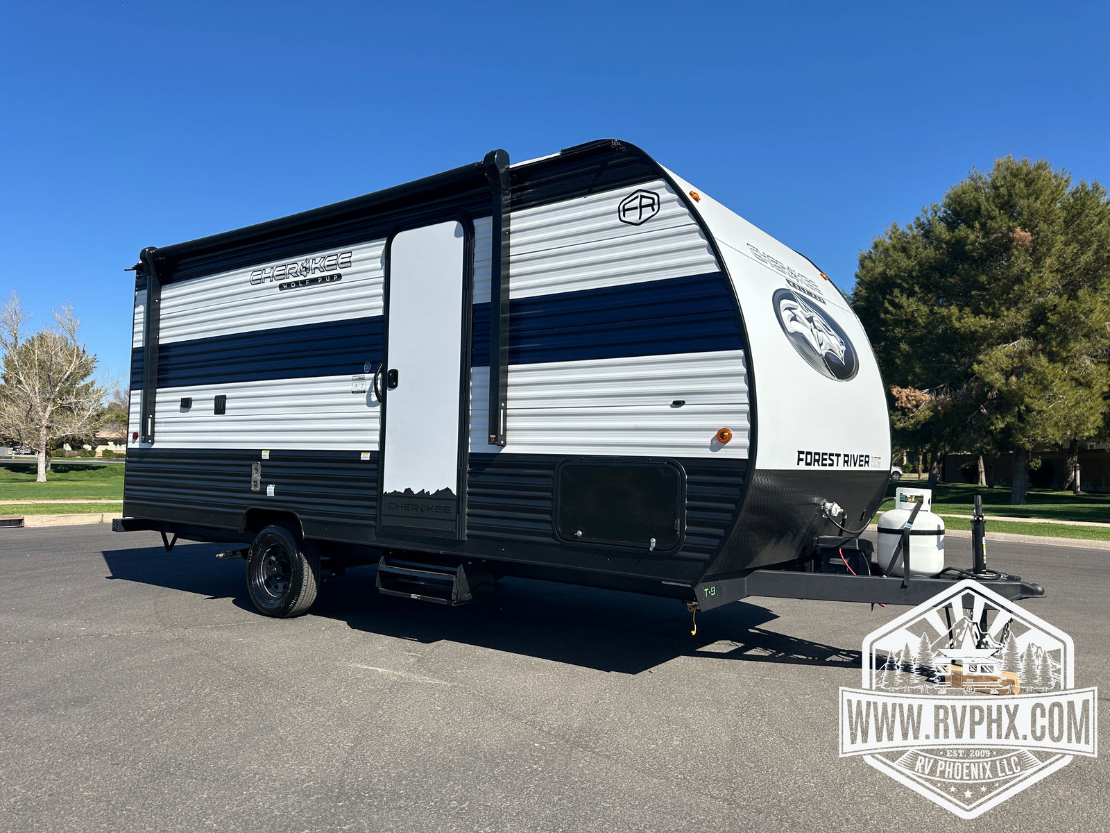 Cherokee 16LP 