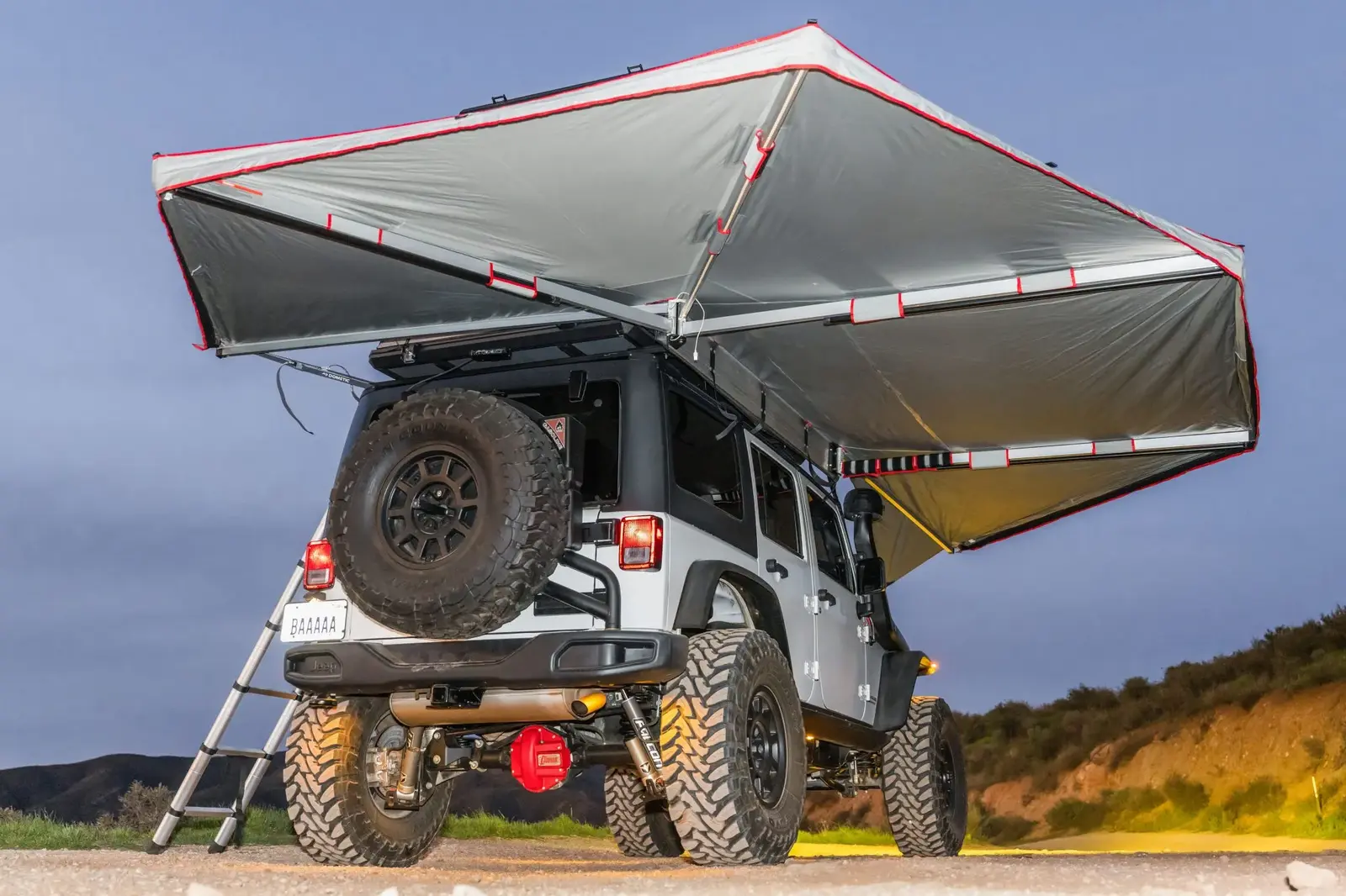 Jeep Overlander 