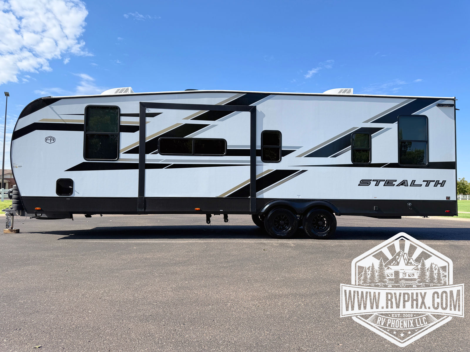 2900S Toy Hauler Rental 