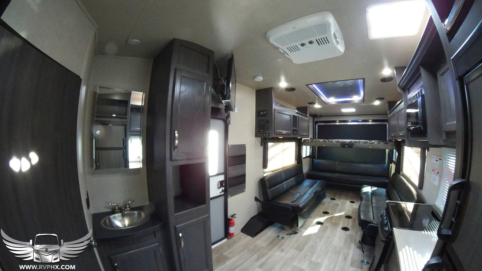 23SS Toy Hauler 