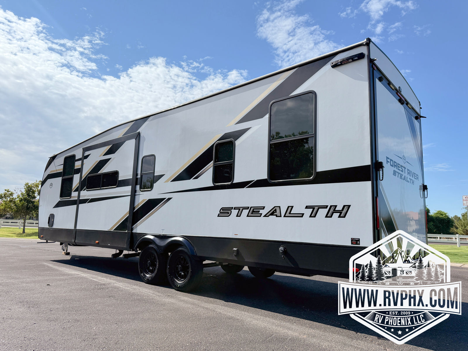 2900S Toy Hauler Rental 