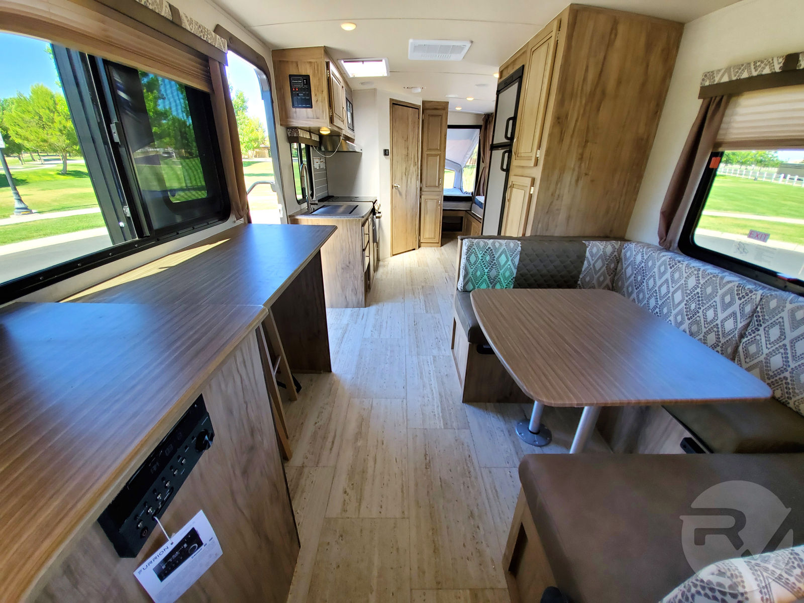 185X Trailer Rental 