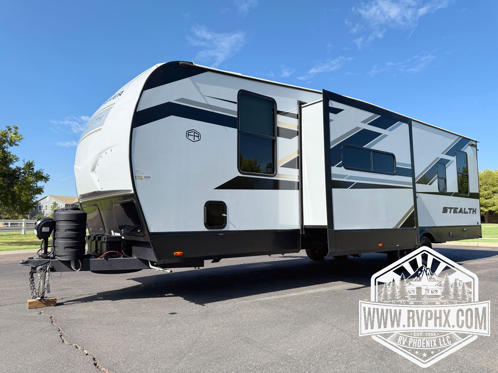 2900S Toy Hauler Rental 