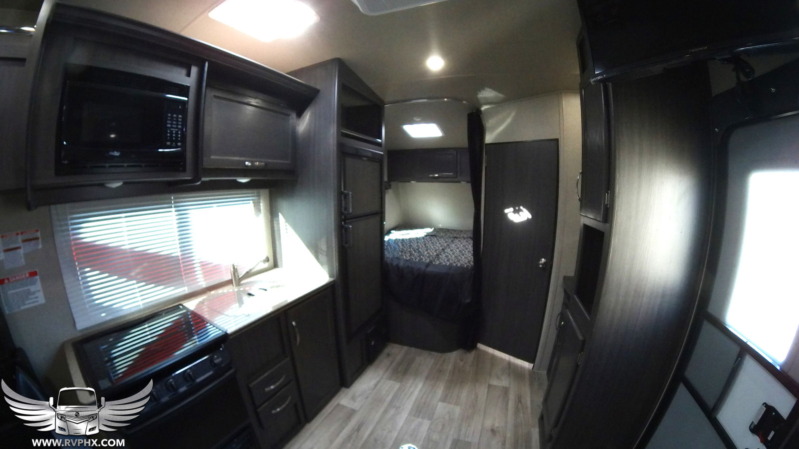 23SS Toy Hauler 