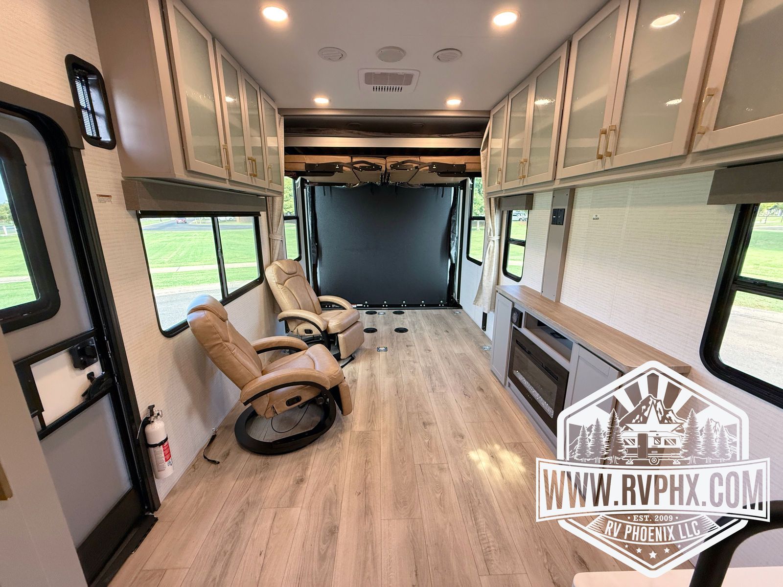 2025 Forest River Stealth 2900S — photo 12