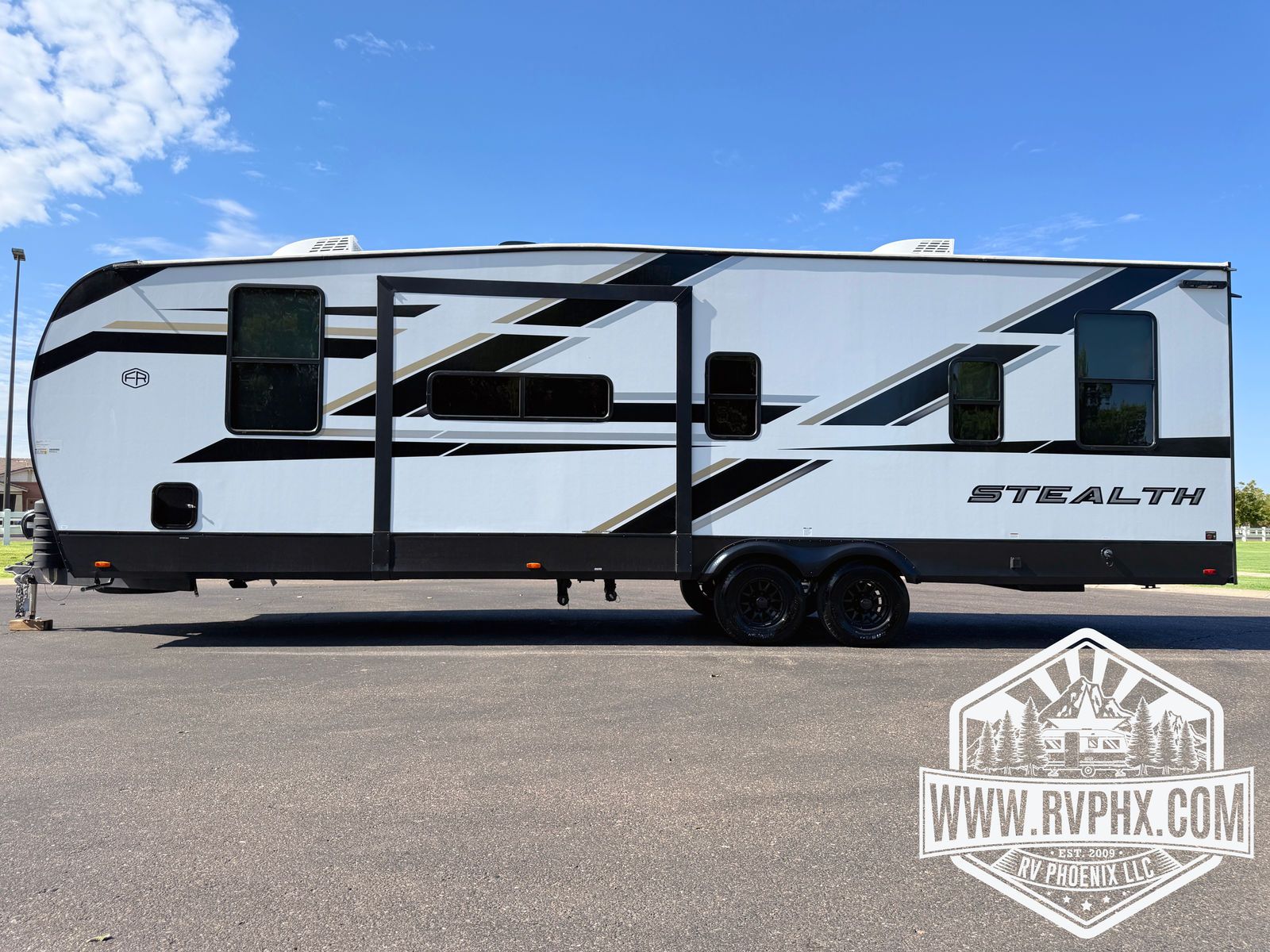 2025 Forest River Stealth 2900S — photo 5