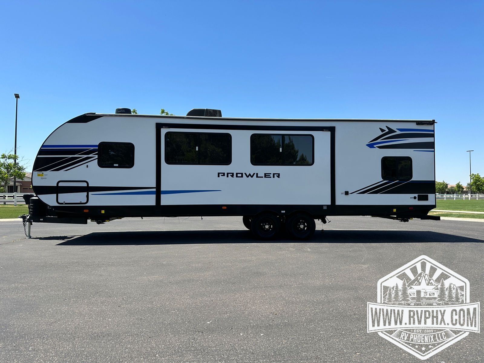 2025 Heartland Prowler 300SBH — photo 2