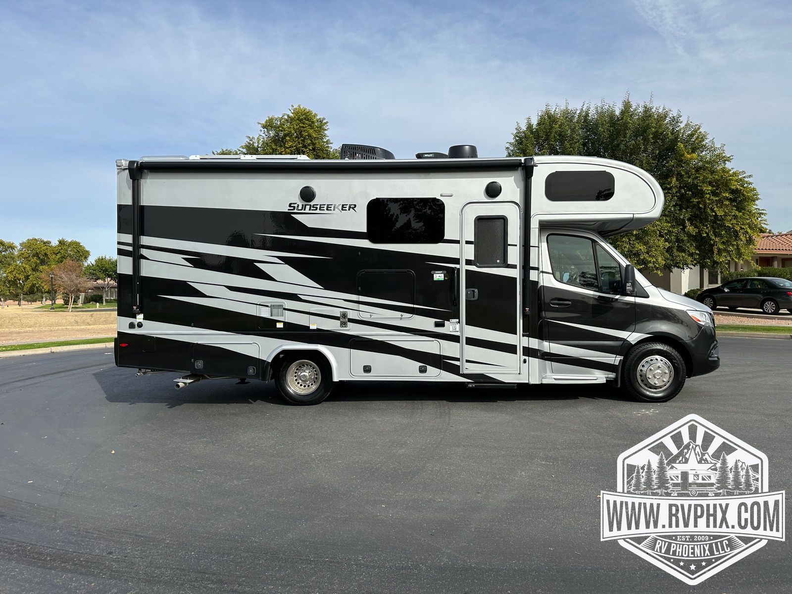2025 Forest River Sunseeker 2400T — photo 9